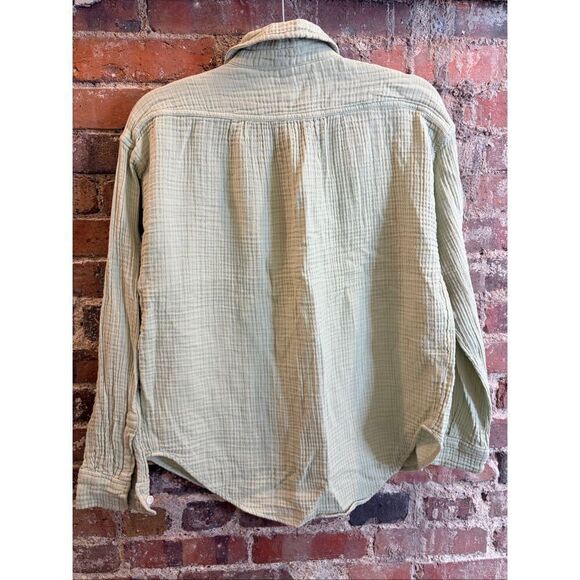 LOU & GREY • Sage Green Crinkle Long-sleeve Button-up Shirt • Ladies Size XS - Picture 7 of 8
